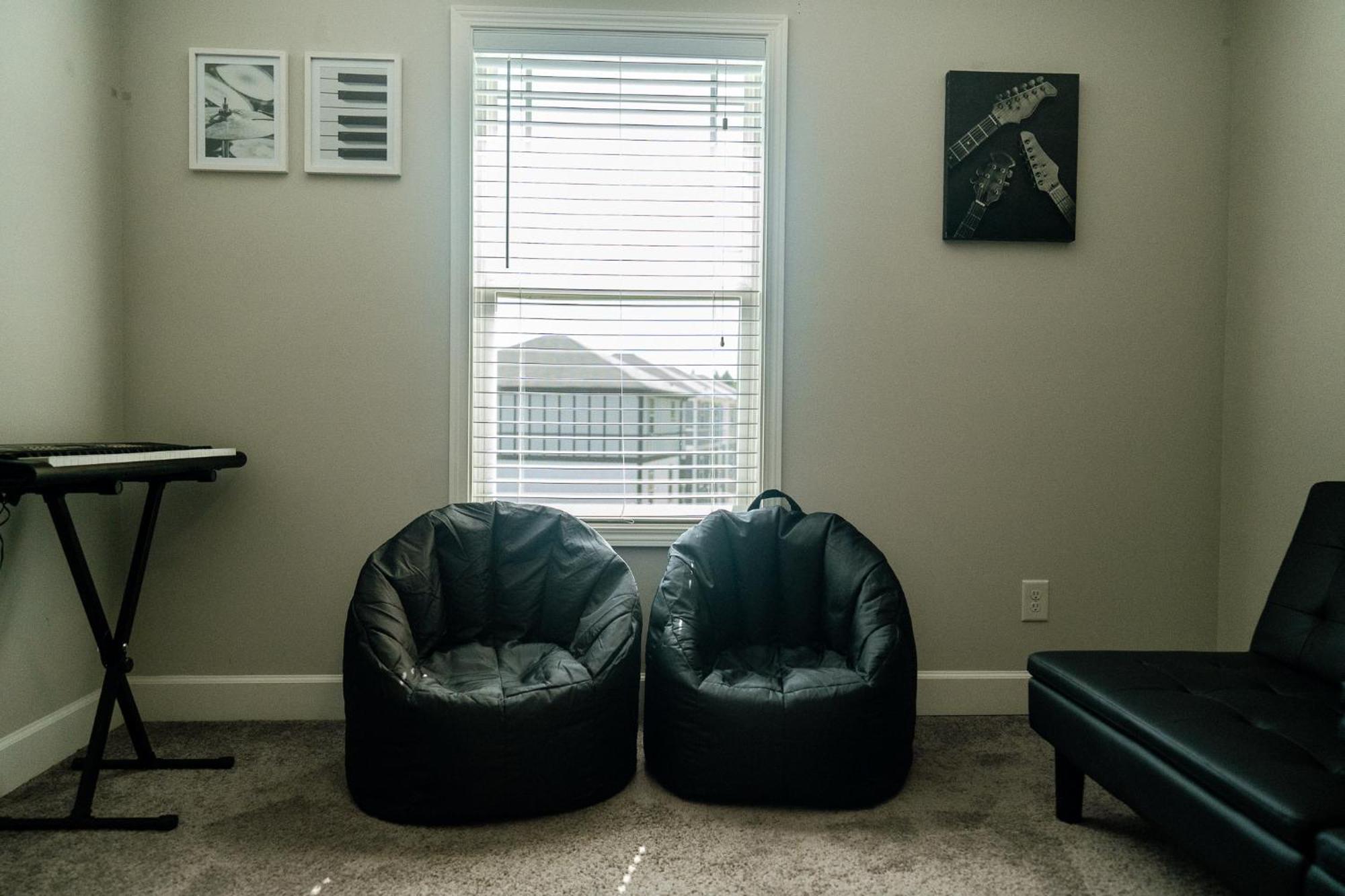 Hébergement de vacances Enjoy Mini-mansion Near Downtown And The Airport!